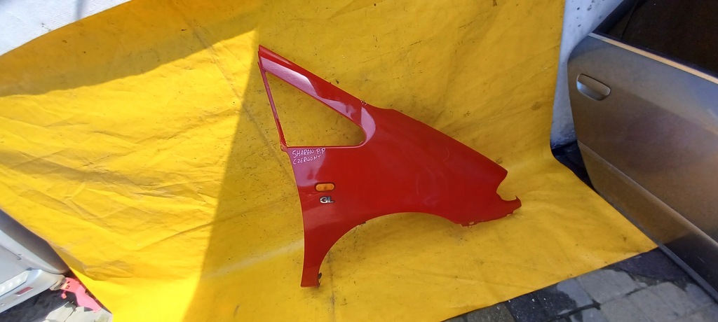 фото №9, Крыло правый vw.sharan красный