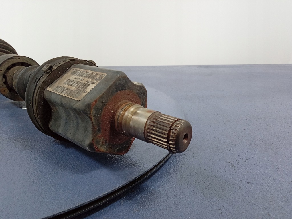 фото №2, Volvo s80 2.4 b приводной вал левая перед автоматическая коробка передач 9470930