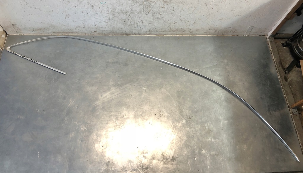 фото №1, Молдинг кузовна a4 b8 kombi права хром