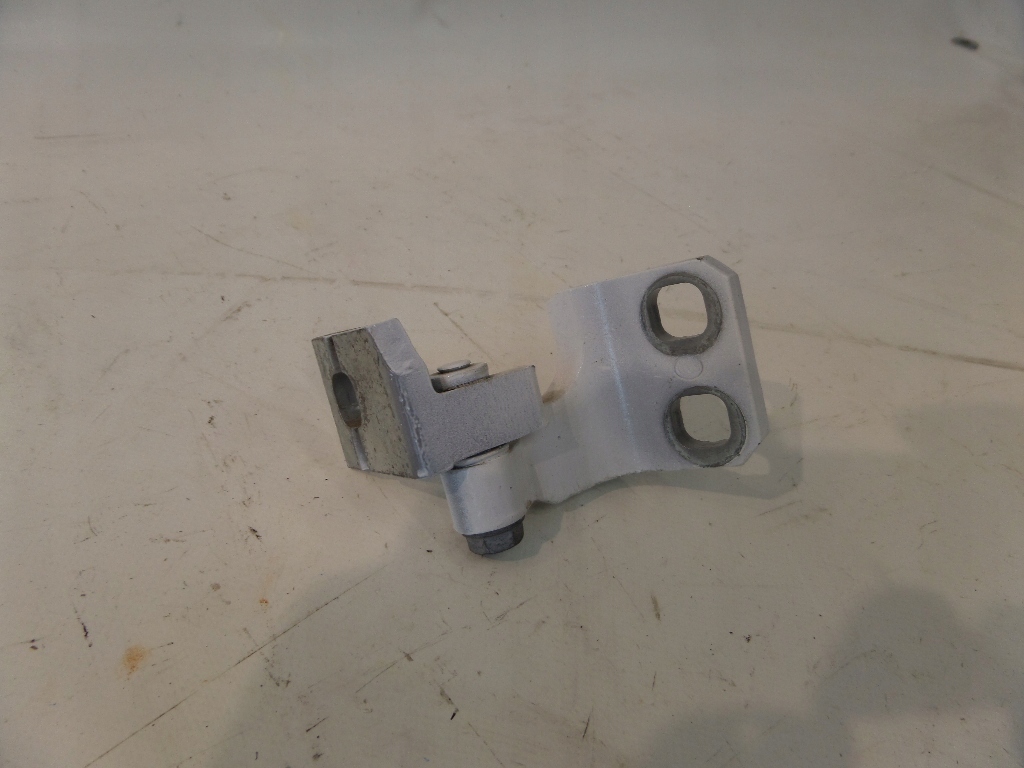 фото №1, Alfa romeo giulia петля двері правий перед góra