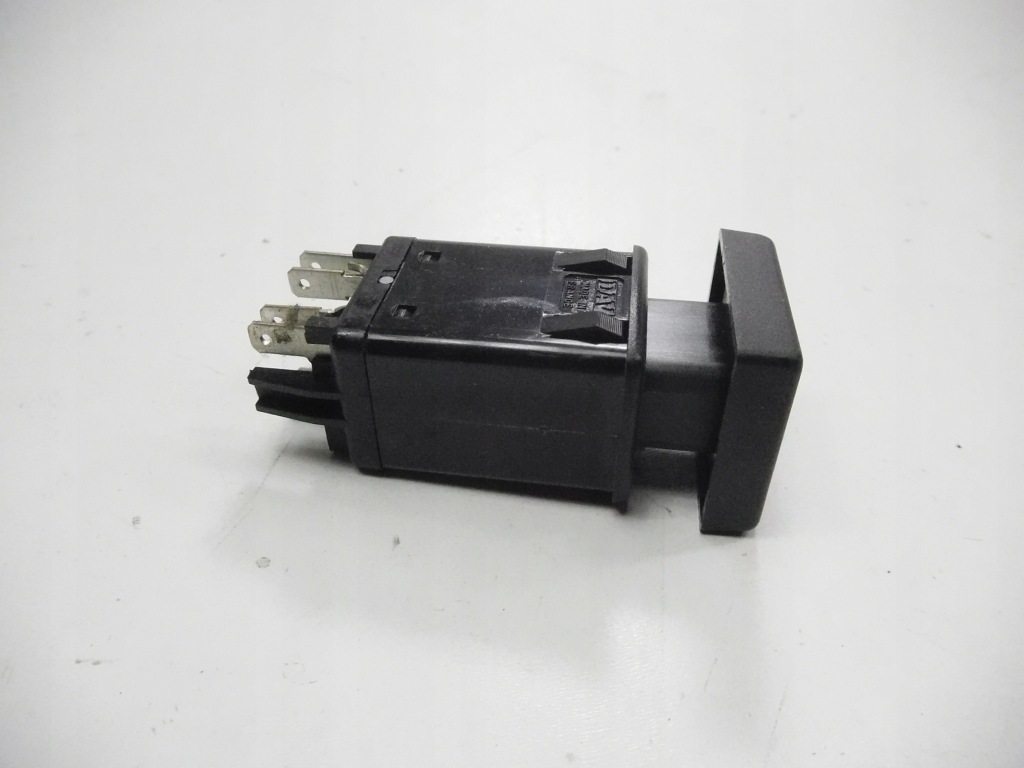 Переключатель света renault r21 оригинальный номер 7700766371 с Разборки