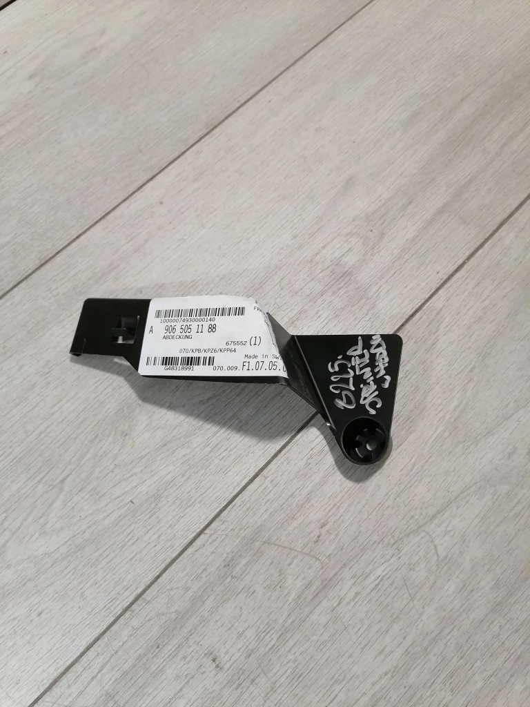 Купити 8225. sprinter кронштейн радіатора a9065051188