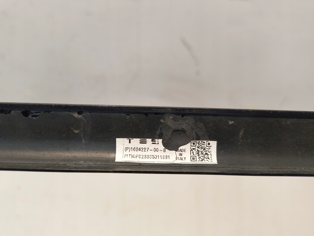 фото №14, Спойлер спойлер кришки багажника задня карбон tesla model s plaid 1624227-00-b