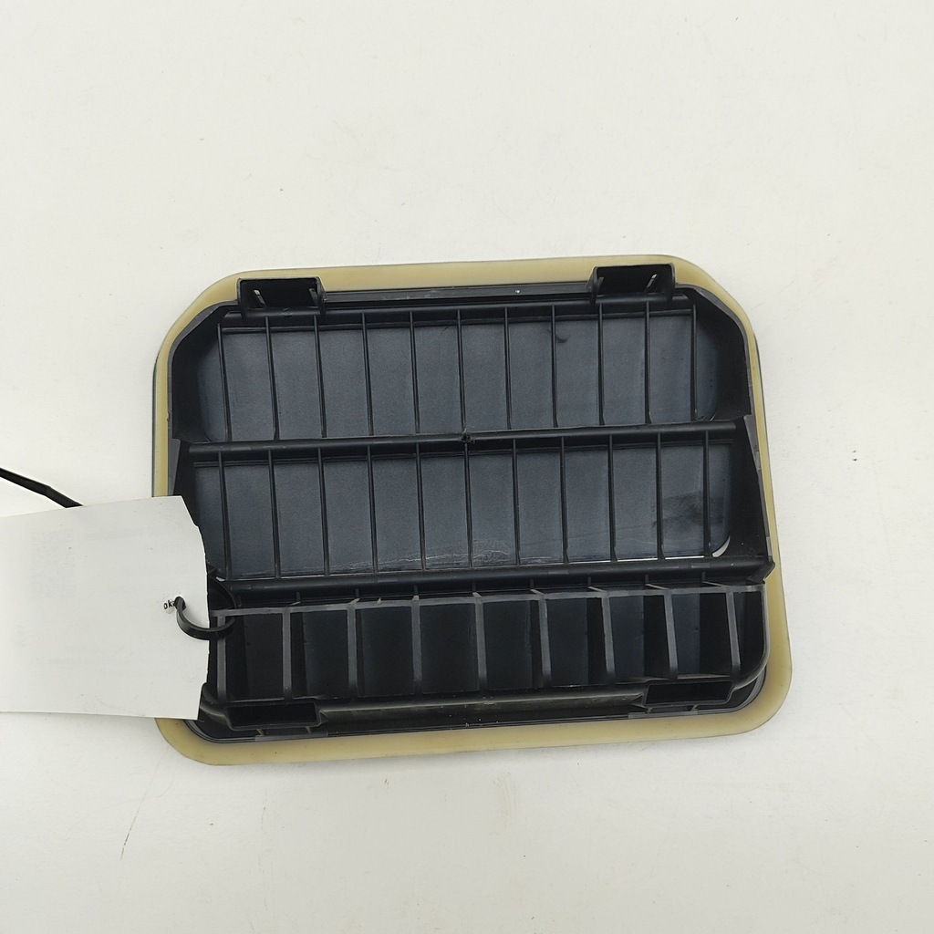 фото №6, Ford kuga iii 2024 решётка вентиляционная pod бампером задним