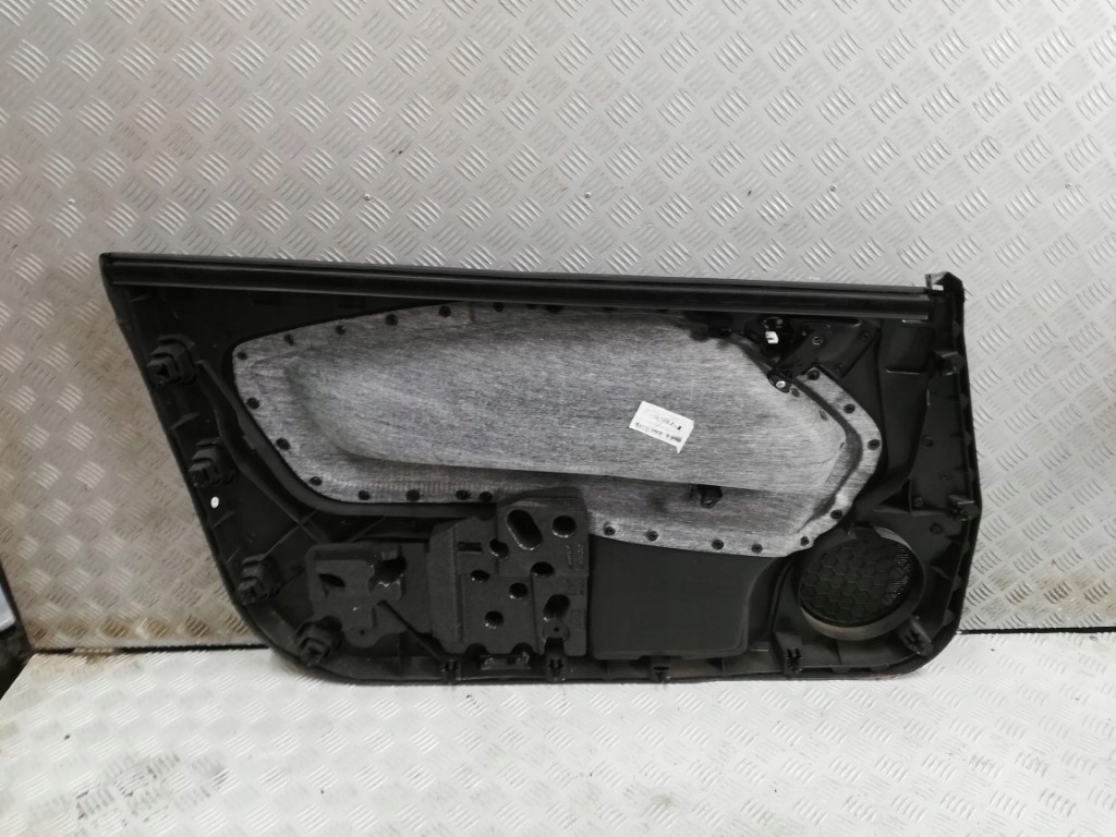 фото №8, Alfa romeo mito обшивка двері правий