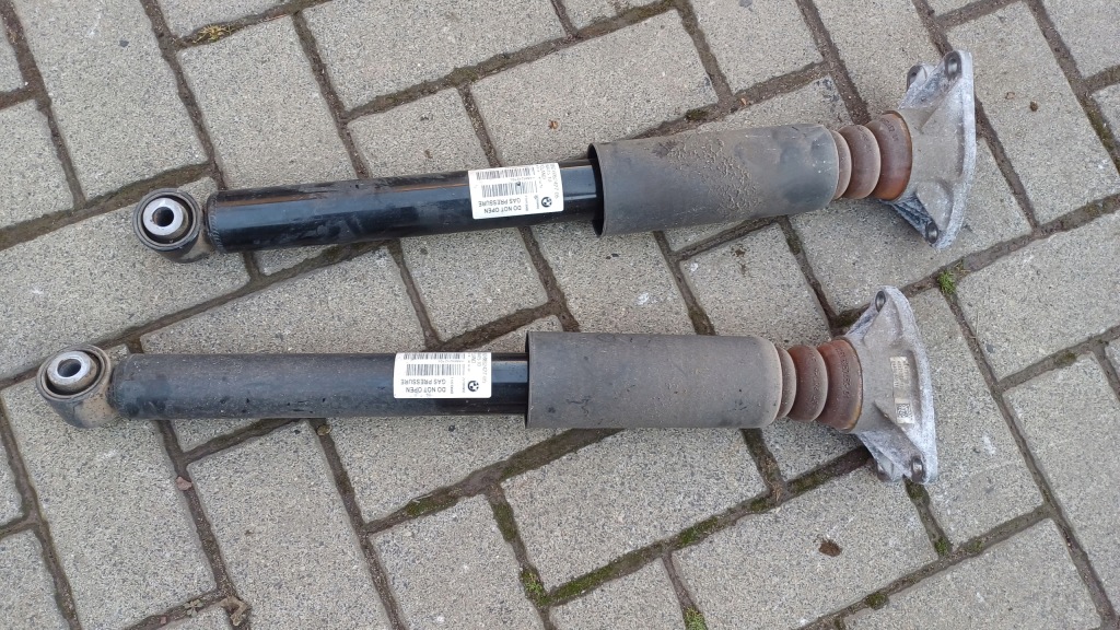 Купити Mini cooper f55 амортизатор задній задній 6852427