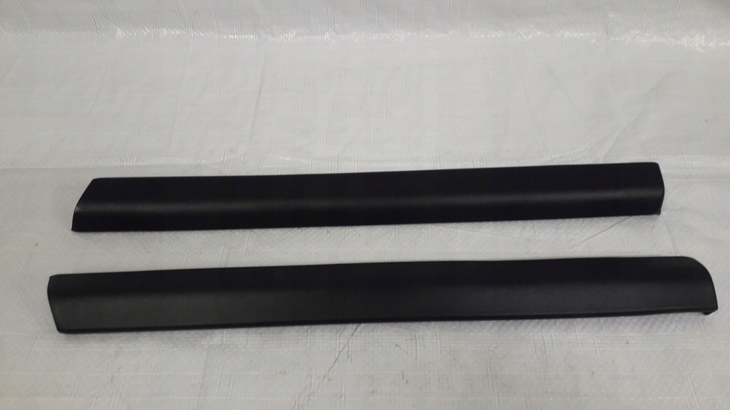 фото №1, Молдинг крыла левый задняя audi a3 8l 8l3853699a