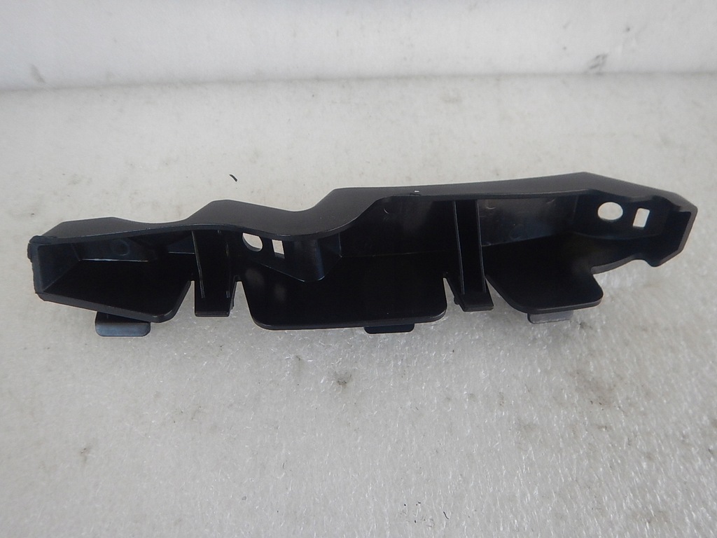 фото №1, Kia ceed i правий напрямна бампера перед