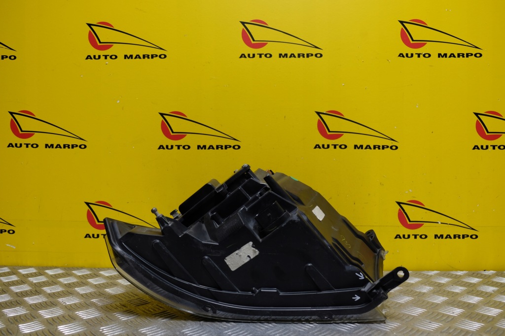 Dodge ram 2013- фара фара ліва звичайна лінзована чорна led америка Оригінал