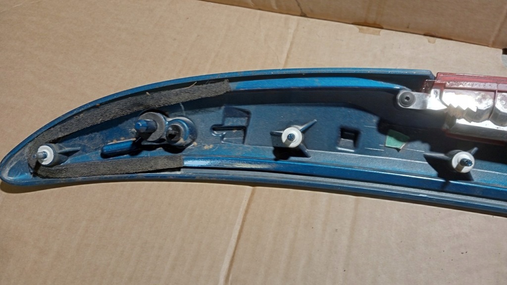 фото №9, Peugeot 307 cc спойлер кришки лампа стоп kmud