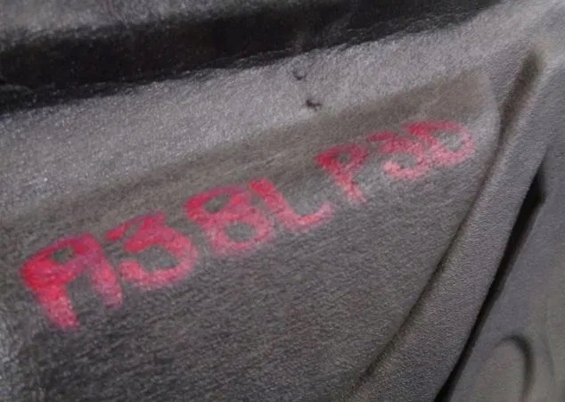 фото №6, Audi a3 8l 99 3d hb обивка дверь правый кожа