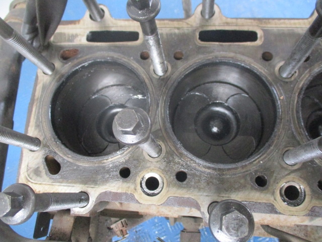 фото №7, Chrysler voyager iv 2.5crd блок двигуна блок двигуна enj