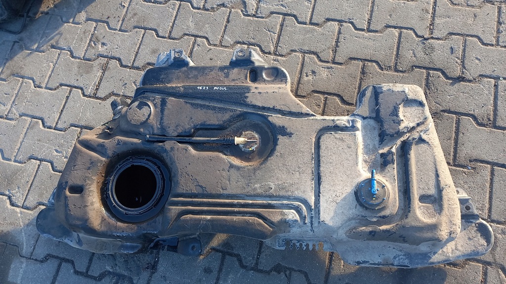 фото №1, Бак топлива renault modus 1.5dci 07r