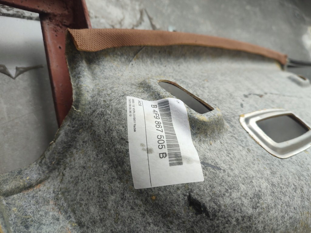 фото №11, Потолок люк оранжевая audi a6 c6 kombi