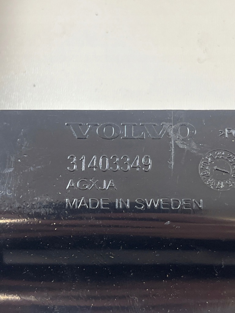 Volvo xc90 2019 другое запчасти салона автомобиля 31403349 Недорого