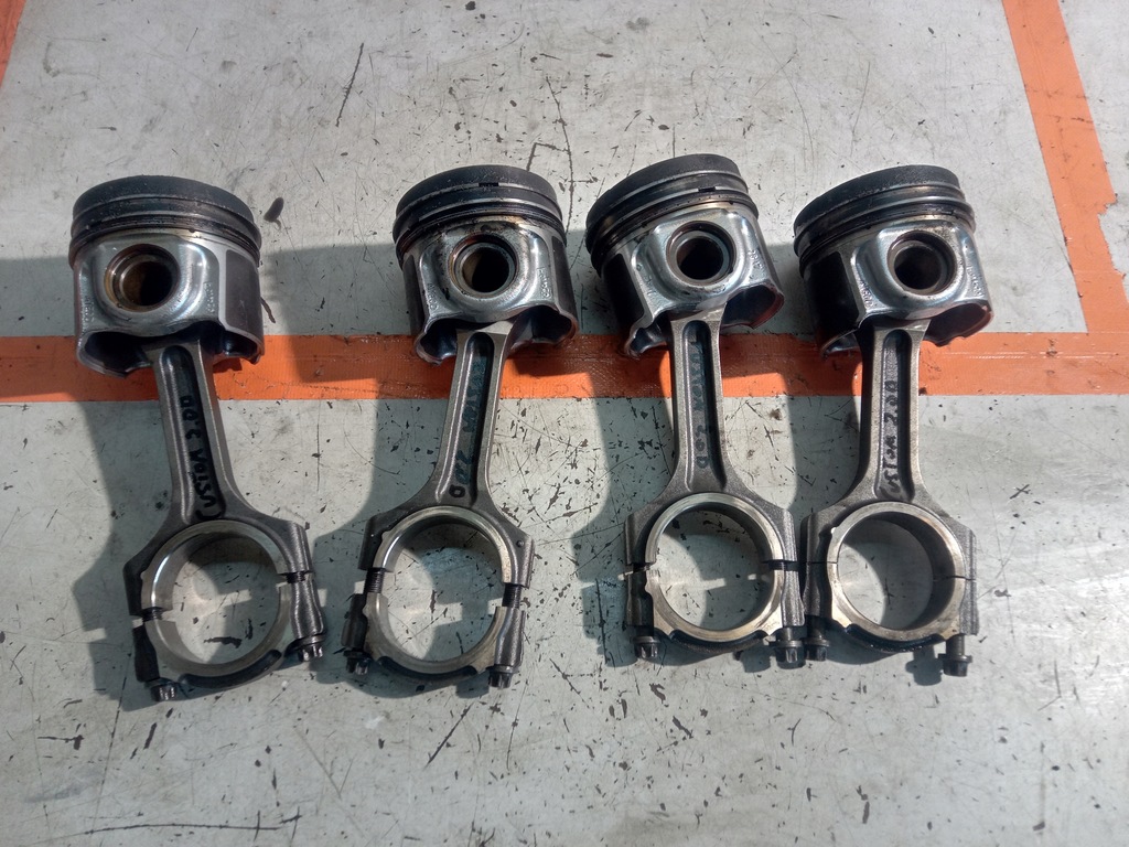 фото №1, Ford custom lift поршень с шатун 2.0 tdci