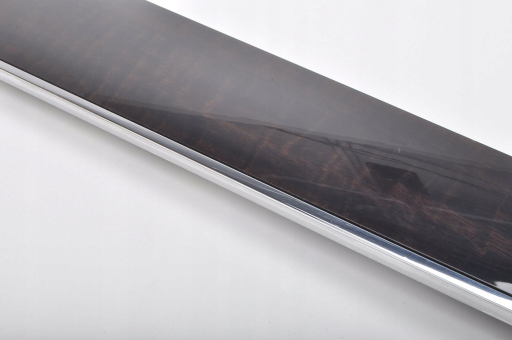 фото №8, Bentley bentayga молдинг дверь правая перед 36a867330 18r