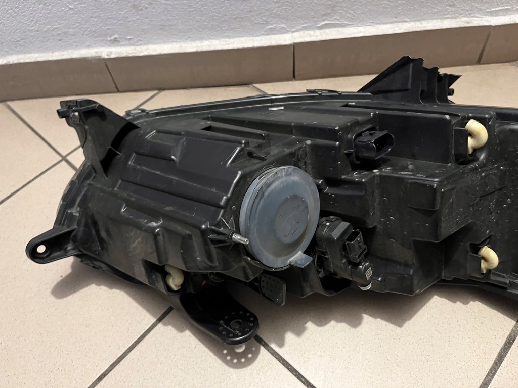 фото №12, Dacia sandero iii 3 full led 21- лампа перед левая