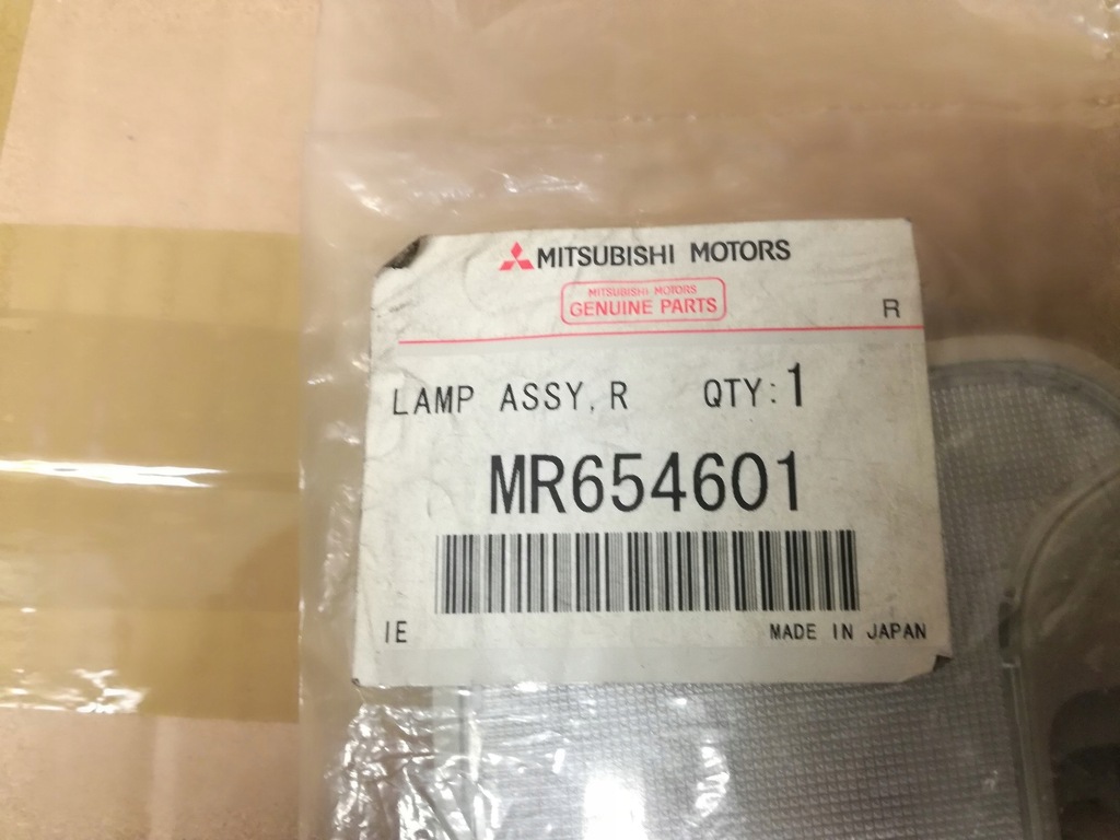 фото №1, Лампа освещение потолочный mitsubishi mr654601