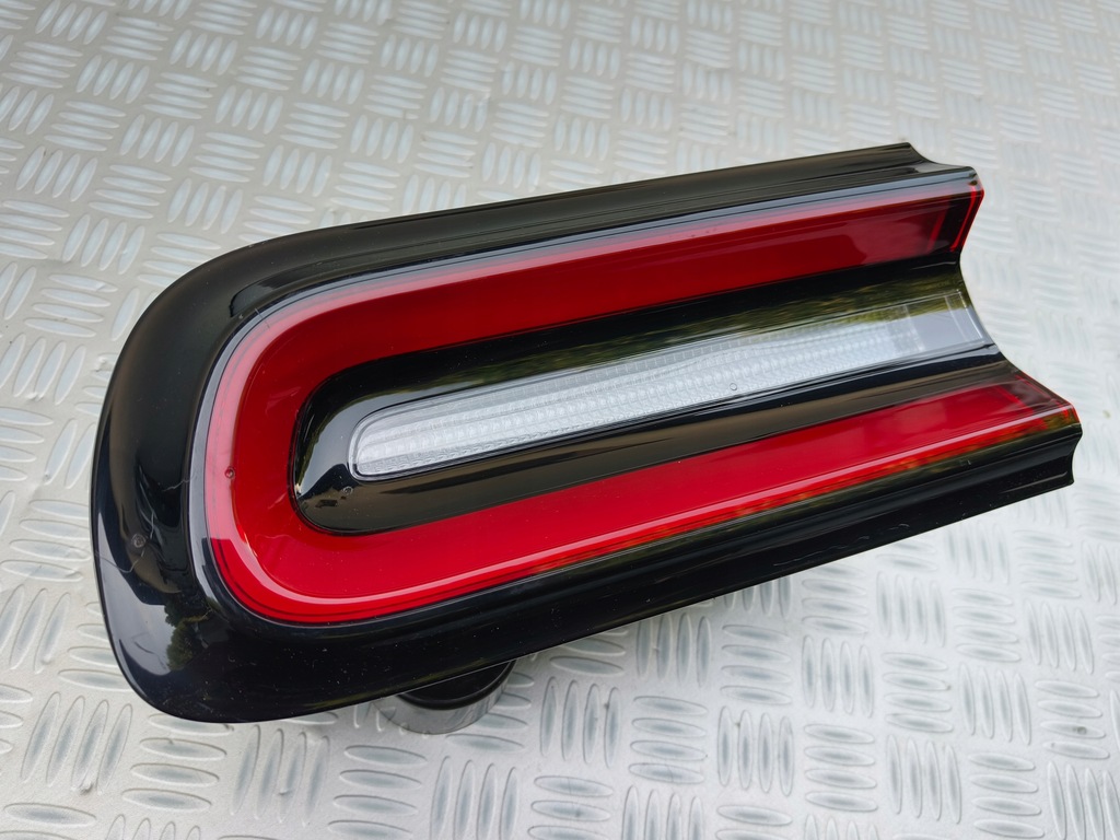 фото №10, Dodge challenger 2023 лампа задня ліва права задня накладка led usa