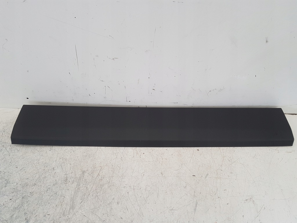 фото №1, Молдинг накладка задній кришки toyota prius iii lift