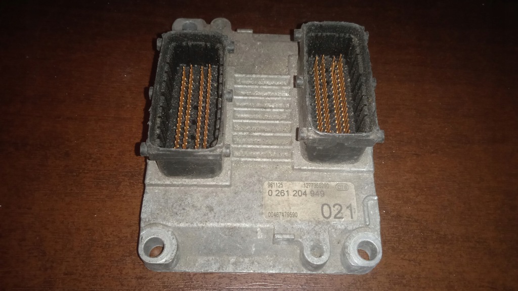 фото №1, Бортовой компьютер alfa romeo 156 2.0 0261204949