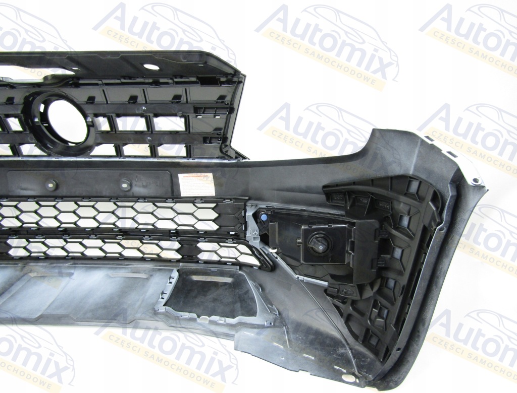 Бампер передний vw amarok 16 - 22 + решётка  / решётка радиатора комплектный  ! Киев