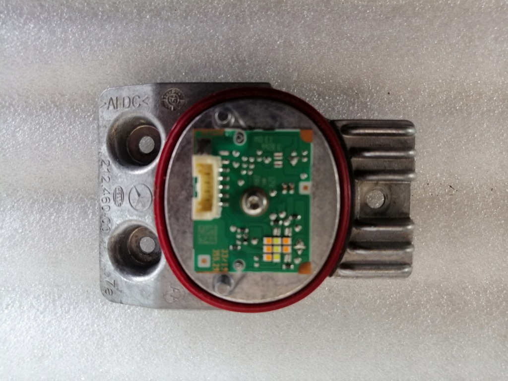 фото №1, Mercedes w205 модуль led 2059065906