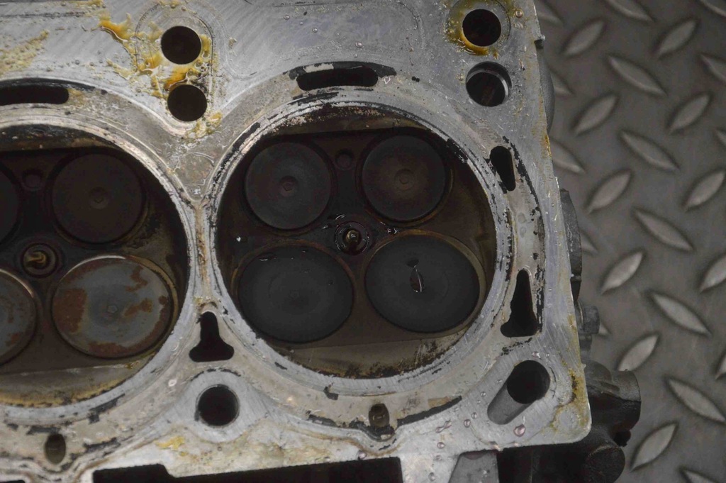 фото №11, Головка лівий сторони jeep wrangler iii jk 357720a 23774769 3.6l 213kw