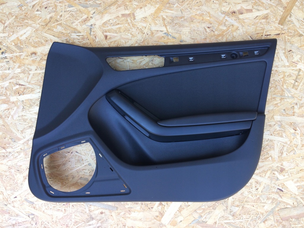 фото №1, Обшивка оббивка двері правий перед audi a5 8t