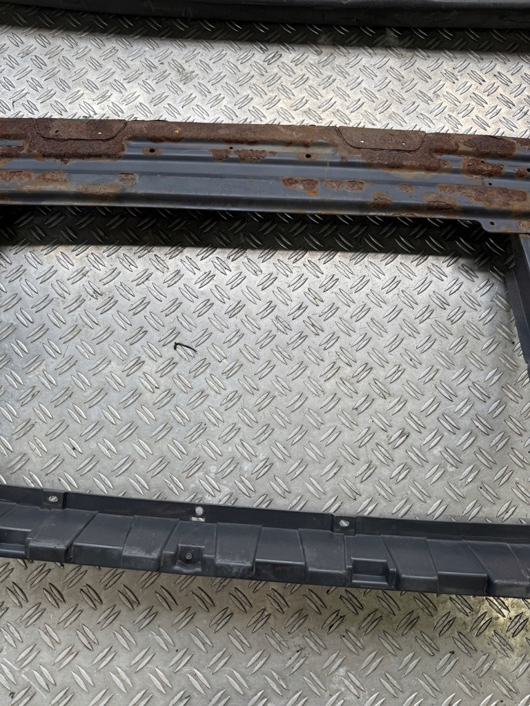 Sprinter 906 crafter 06- подножка бампера a9068803471 Недорого