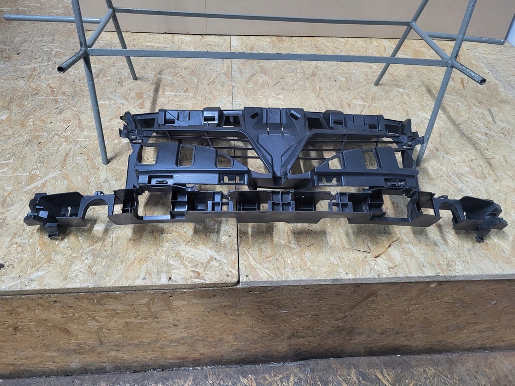 фото №8, Renault scenic iii 3 lift 13-15r усилитель кронштейн бампера передний