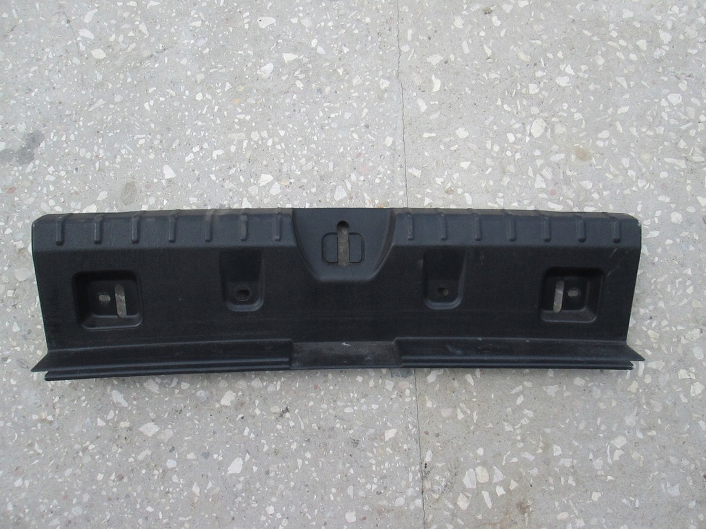 фото №1, Защита поперечина замка багажника czarna bmw оригинальный номер 7221868