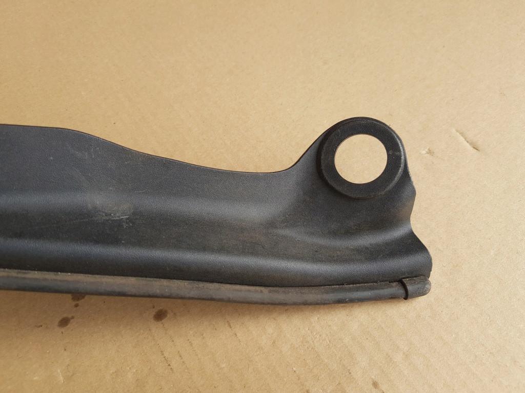 Датчик замикання кришки задній лівий opel insignia a універсал / справний 13278374 Зі Шроту