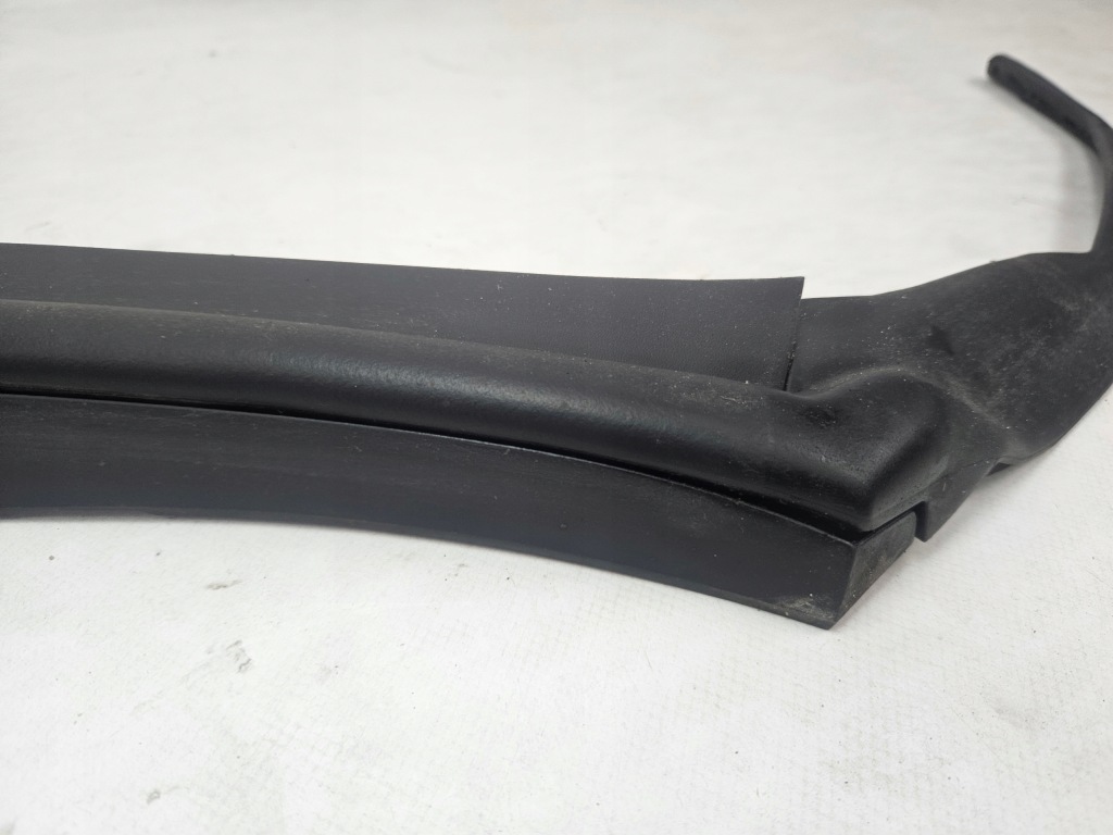 Купити Lexus rx iv 4 2015 - 2022 молдинг прокладка двері задній правий 67857-48040