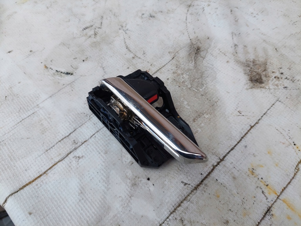 фото №3, Mazda cx-30 cx30 ручка дверь внутренняя дверь левый задняя задняя