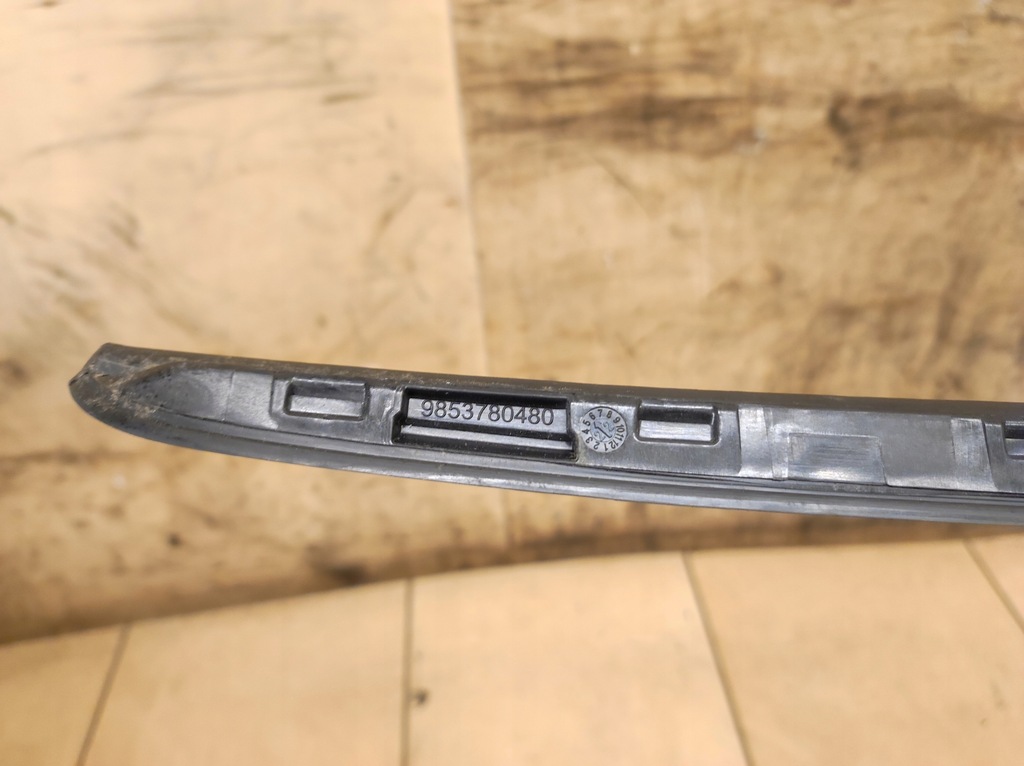 фото №10, Молдинг стекло лобовое левая перед astra l vi 6