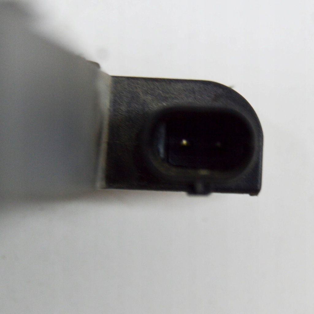 Tesla model x 2013 антенна gps в Украине