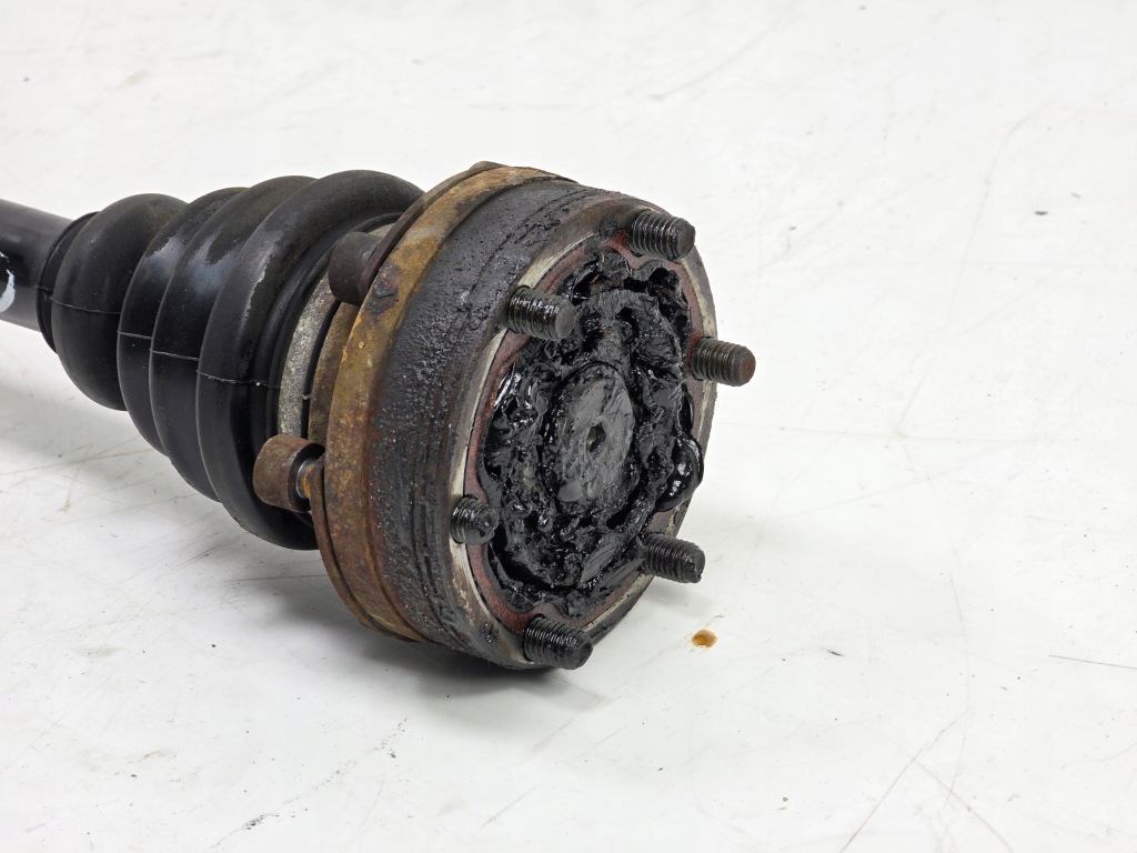 Vw t4 96-03 комплектна привідний вал шарнір ліва 3s 701407271m Недорого