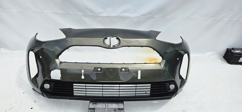 фото №1, Бампер toyota yaris cross 20- перед передний