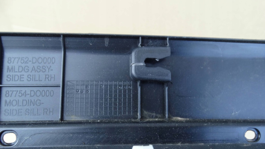 фото №10, Молдинг поріг права 87752-do000 kia ev9