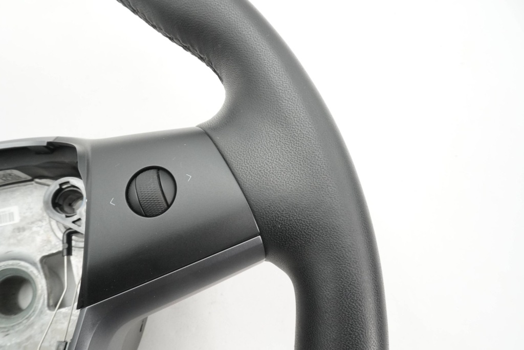 Купити Повітропровід шкіряний багатофункціональний tesla model 3 1095222-00-k 2543286apq