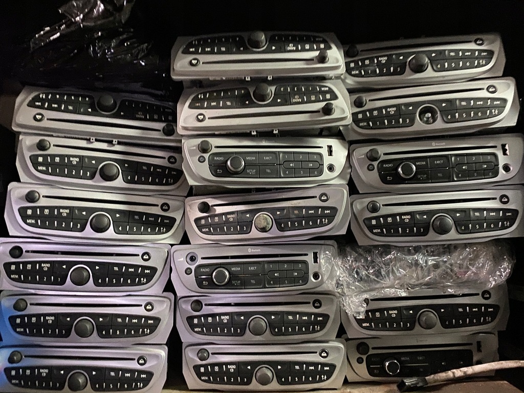 фото №1, Радио megane iii scenic iii lift hurt