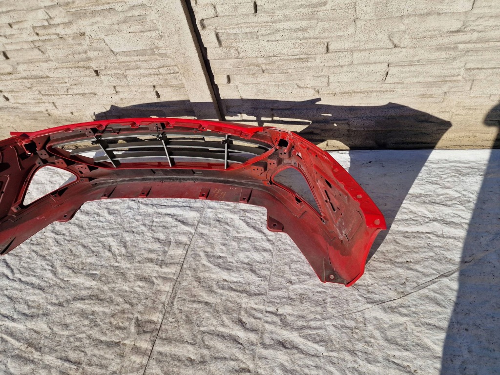 Бампер ferrari california t рестайлінг  перед Оригінал