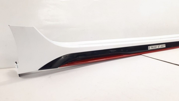 фото №3, Kia proceed gt 2017 молдинг поріг права