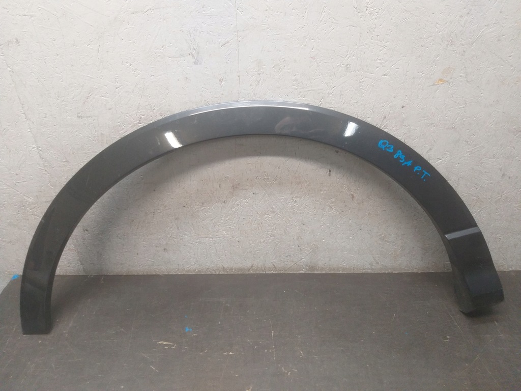 фото №1, Крыло задняя правый молдинг накладка audi q3 83a