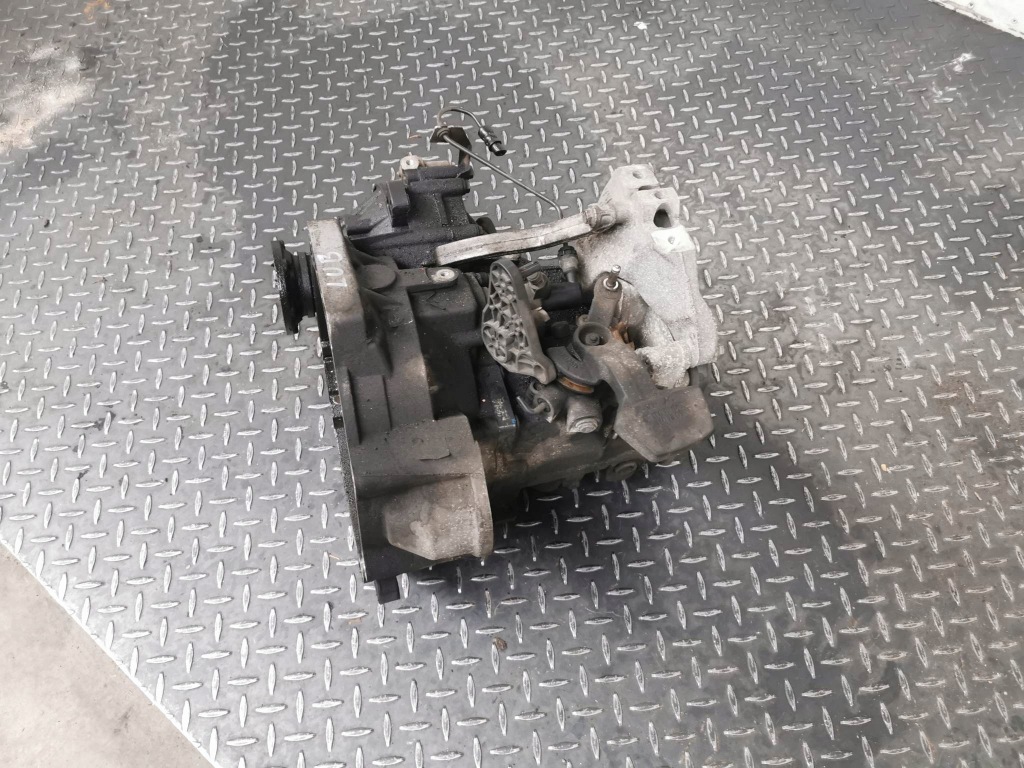 фото №6, Коробка передач передач механическая коробка передач vw golf vi 1.6 tdi lub lvb