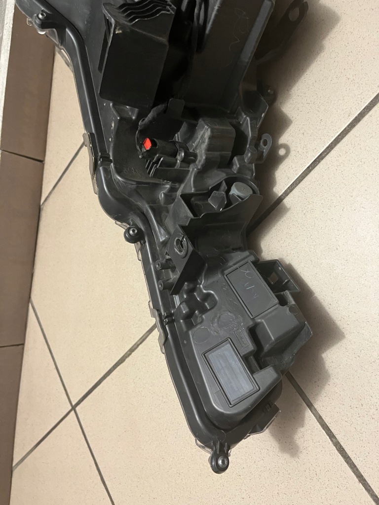 фото №10, Toyota corolla e21 full led лампа передняя перед левая