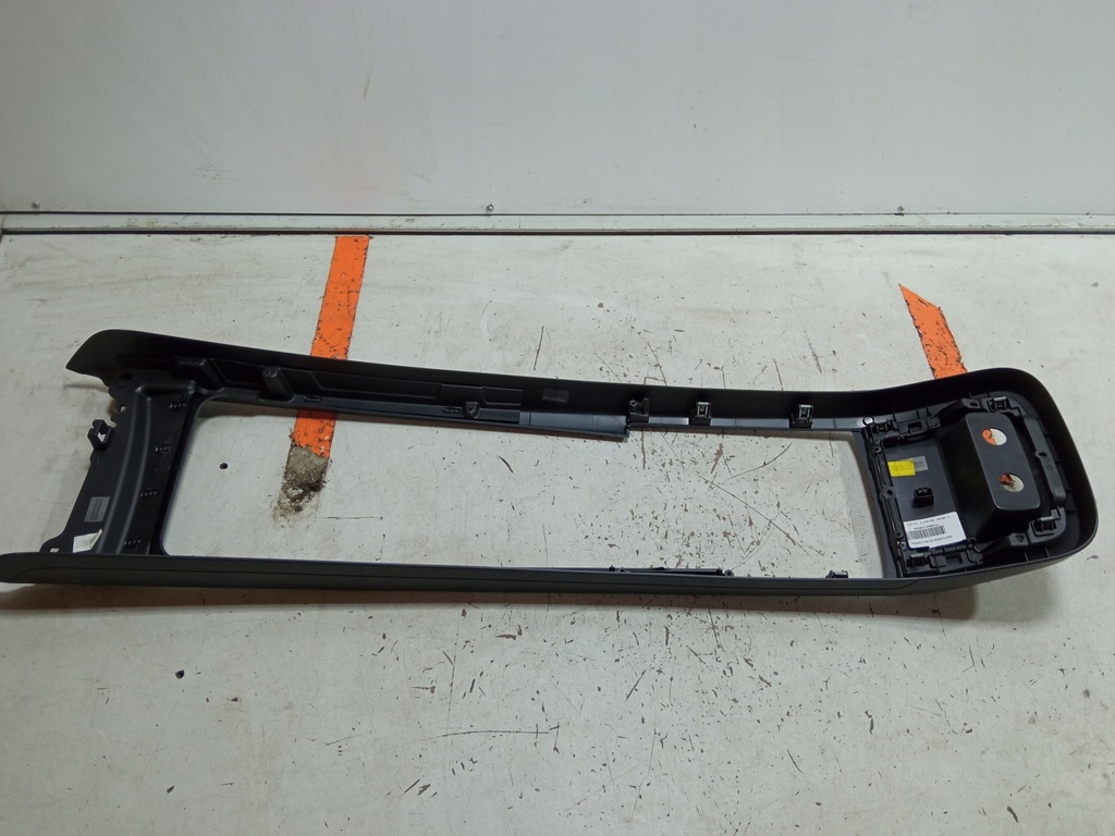 фото №5, Volvo v60 ii рамка домкрата тунель підлокітник 2018-