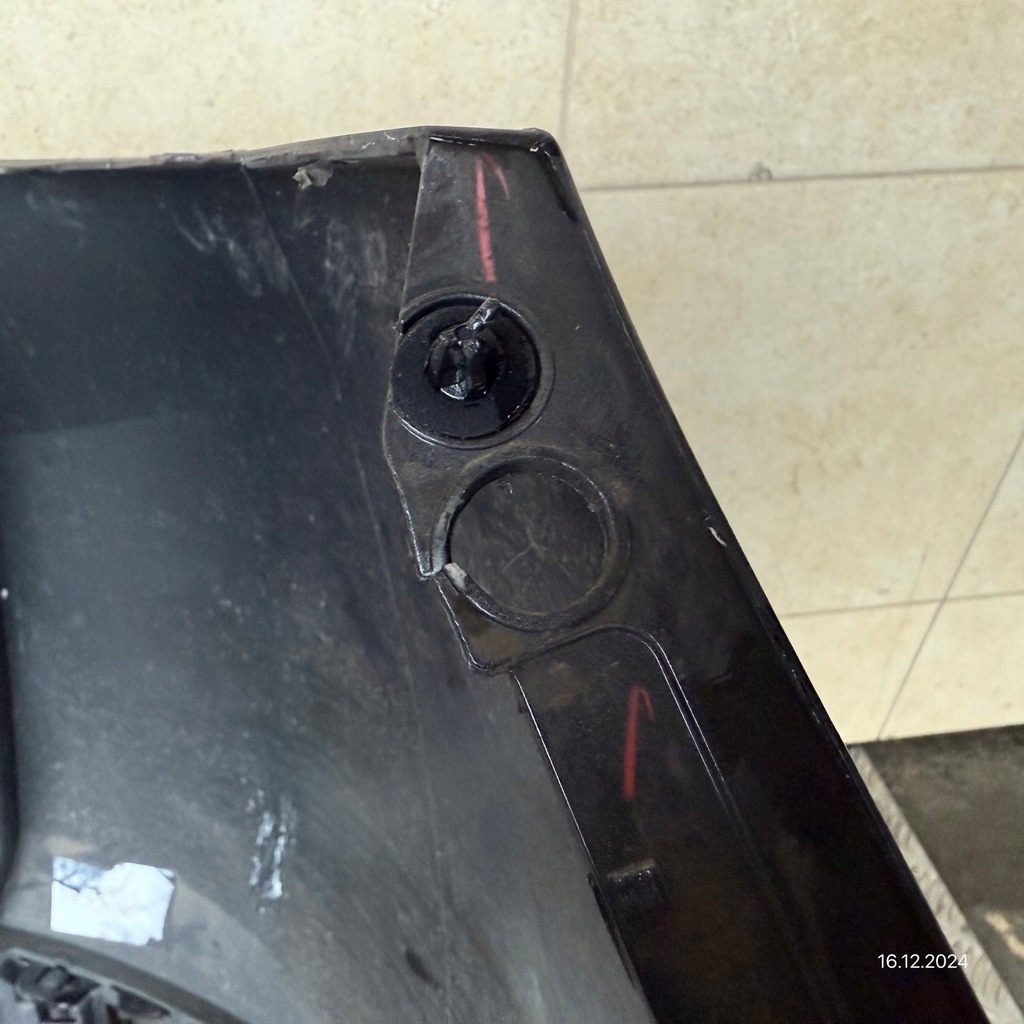 фото №7, Бампер задний kompletny peugeot 2008 i lift 2016 rok 4 pdc